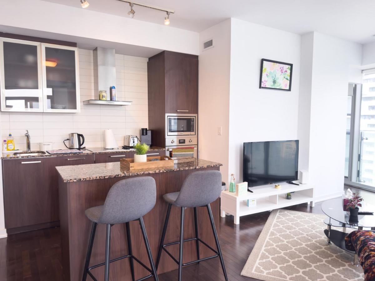 Luxury 2 Bedrooms With Lakeview Cn Tower Entertainment District Rogers Centre Toronto Extérieur photo